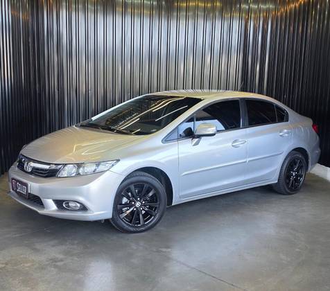 HONDA CIVIC 2.0 LXR 16V FLEX 4P AUTOMÁTICO HONDA CIVIC 2.0 LXR 16V FLEX 4P AUTOMÁTICO